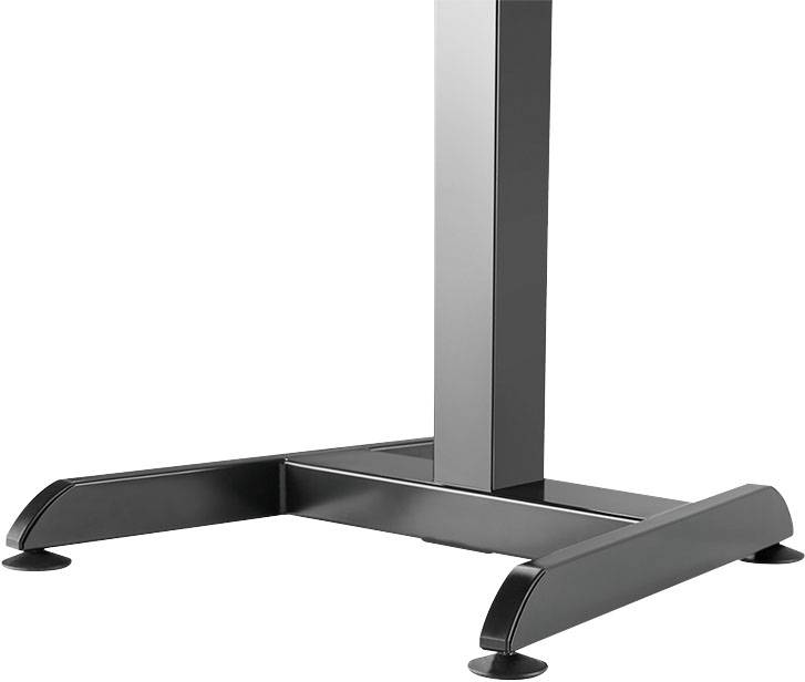 Ein stabiler, schwarzer Metallfuß eines Standgeräts mit zwei breiten Streben zur Unterstützung. Der Untergrund hat rutschfeste Füße.