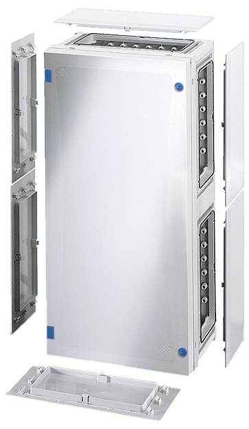 Metallschrank mit abnehmbaren Paneelen, mehrere Fächer sichtbar. Geeignet zur Aufbewahrung oder Installation von Geräten.