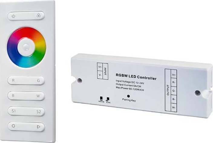 'RGBW LED Controller' mit Fernbedienung. Die Fernbedienung hat einen Farbkreis und Tasten zur Steuerung von LED-Leuchten.