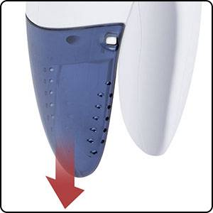 Ein blau-weißes Handgerät mit einem abnehmbaren Behälter, aus dem ein Pfeil nach unten zeigt, deutet auf das Entleeren des Behälters hin.