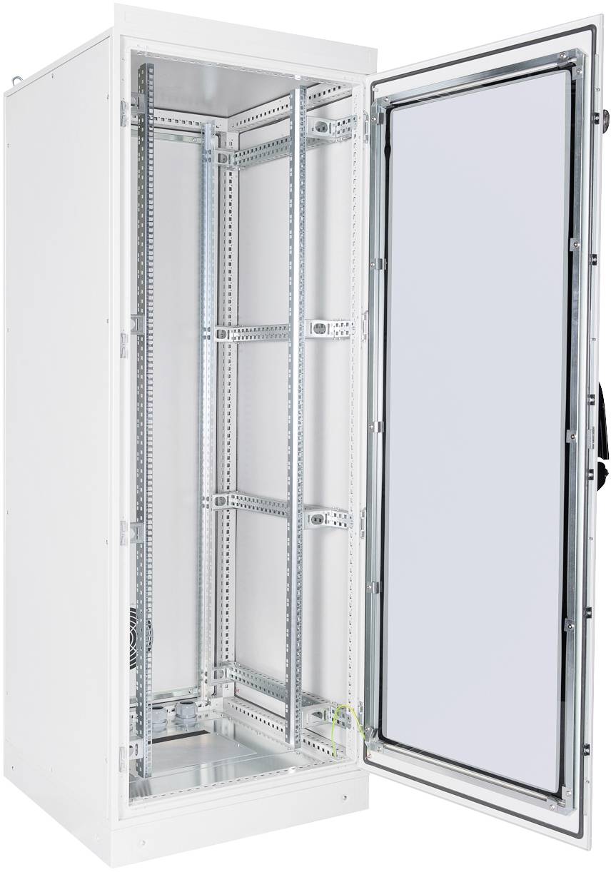 Ein offener weißer Metallschrank mit Glastür, Metallrahmen und innenliegenden Regalen. Er wird häufig für Netzwerkgeräte verwendet.