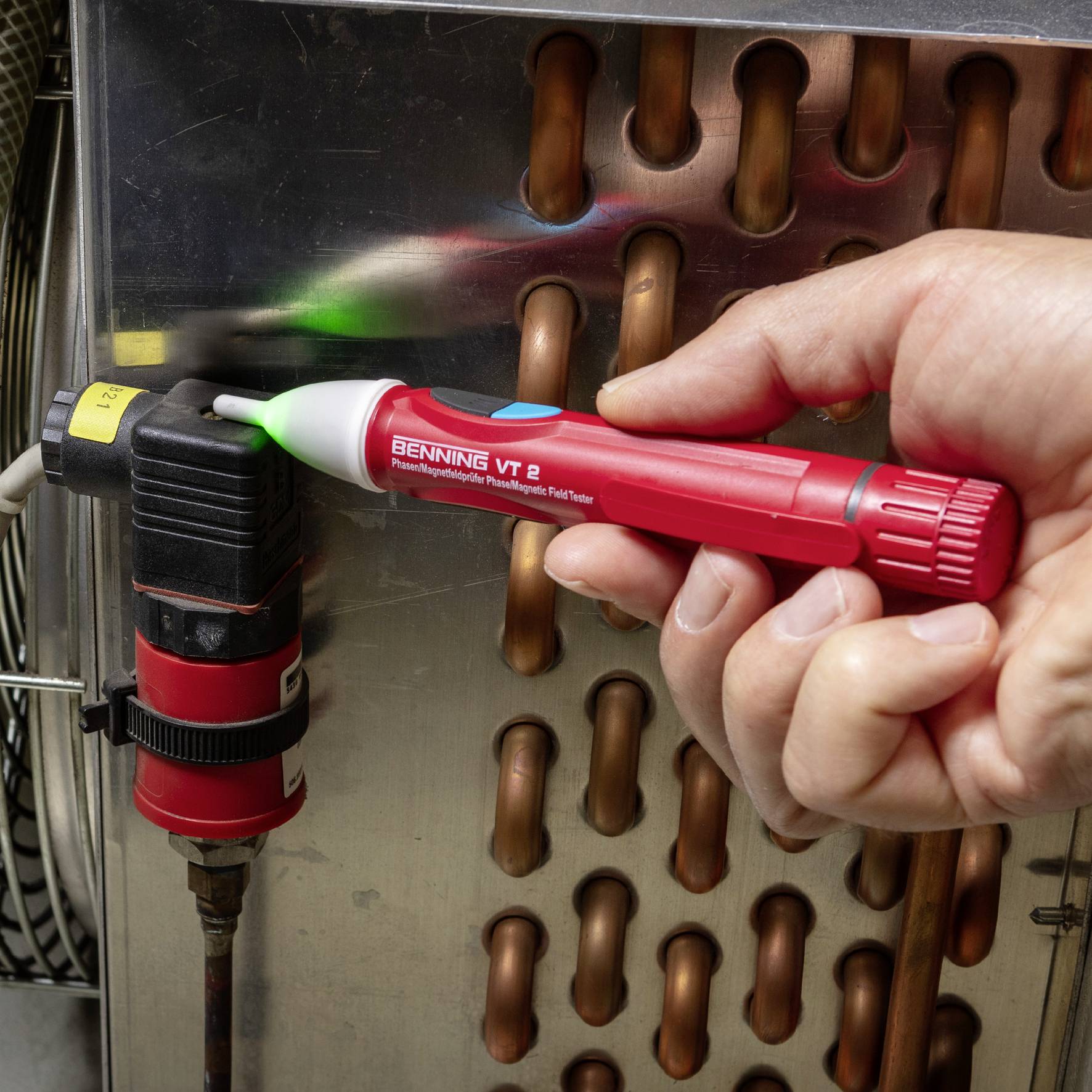 Benning VT 2 Berührungsloser Spannungsprüfer CAT III 1000 V, CAT IV 600 V Akustik, LED