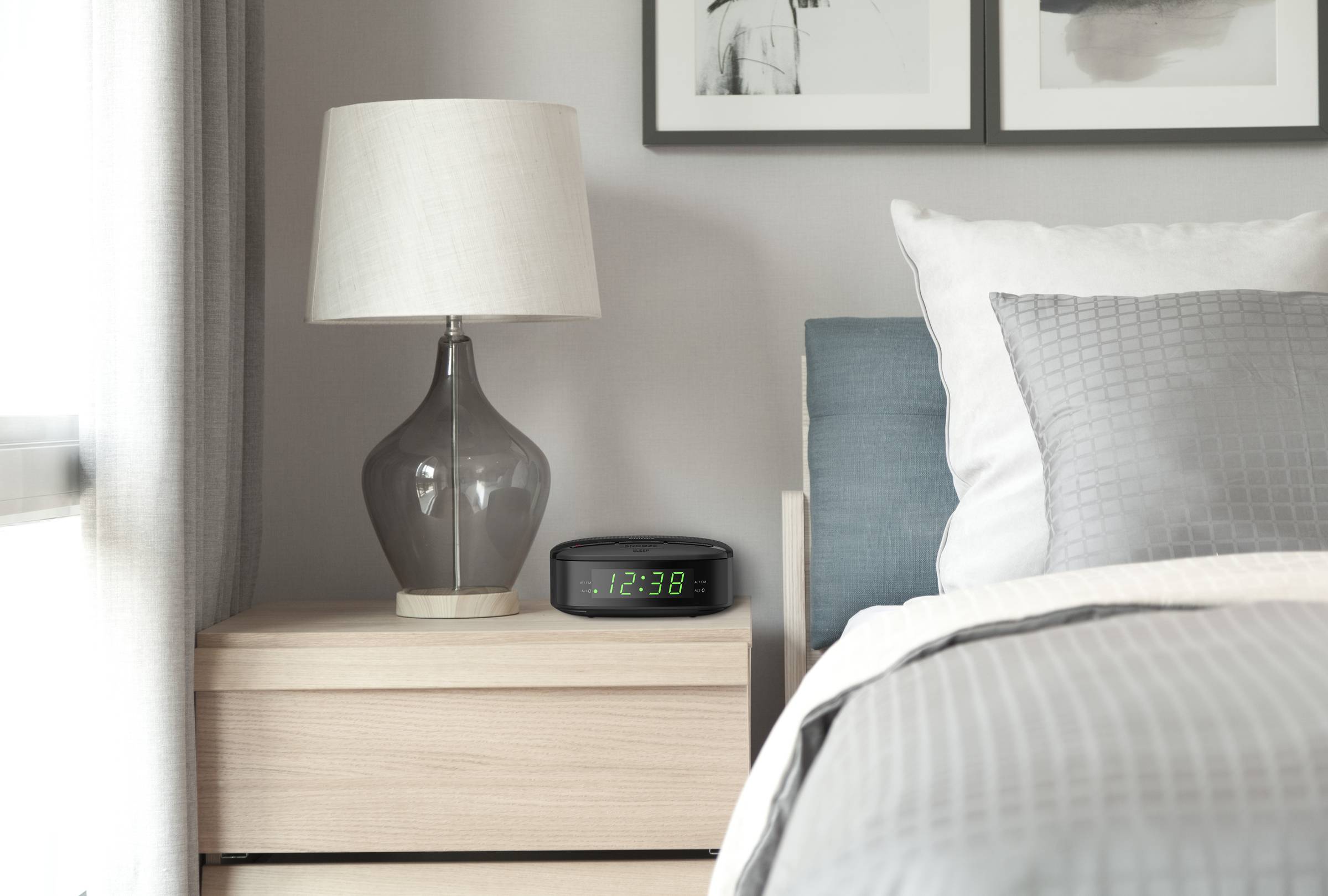 Philips R3205/12 Radiowecker UKW Schwarz