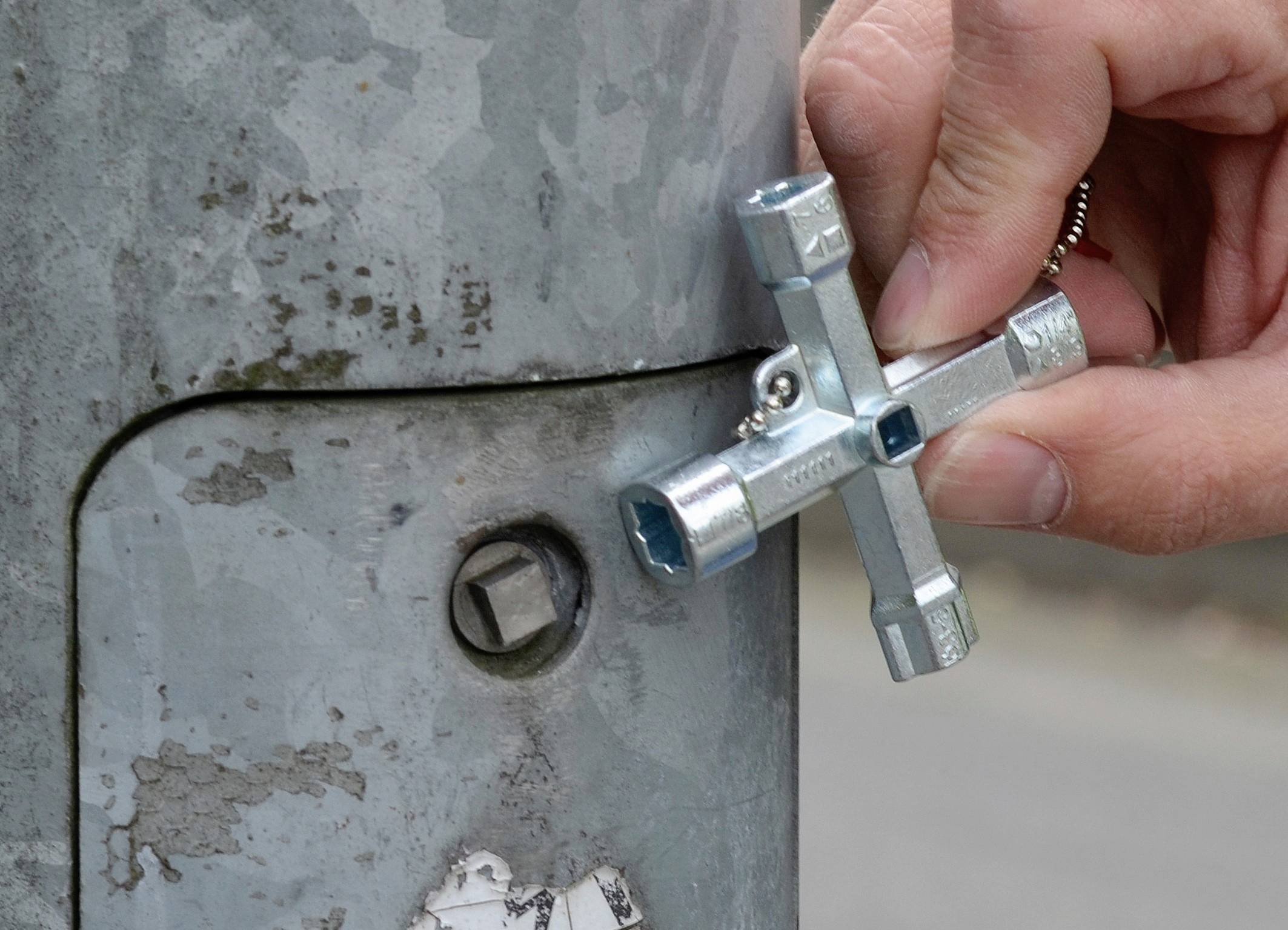 C.K T4455 Schaltschrankschlüssel Zinkdruckguss 1St.