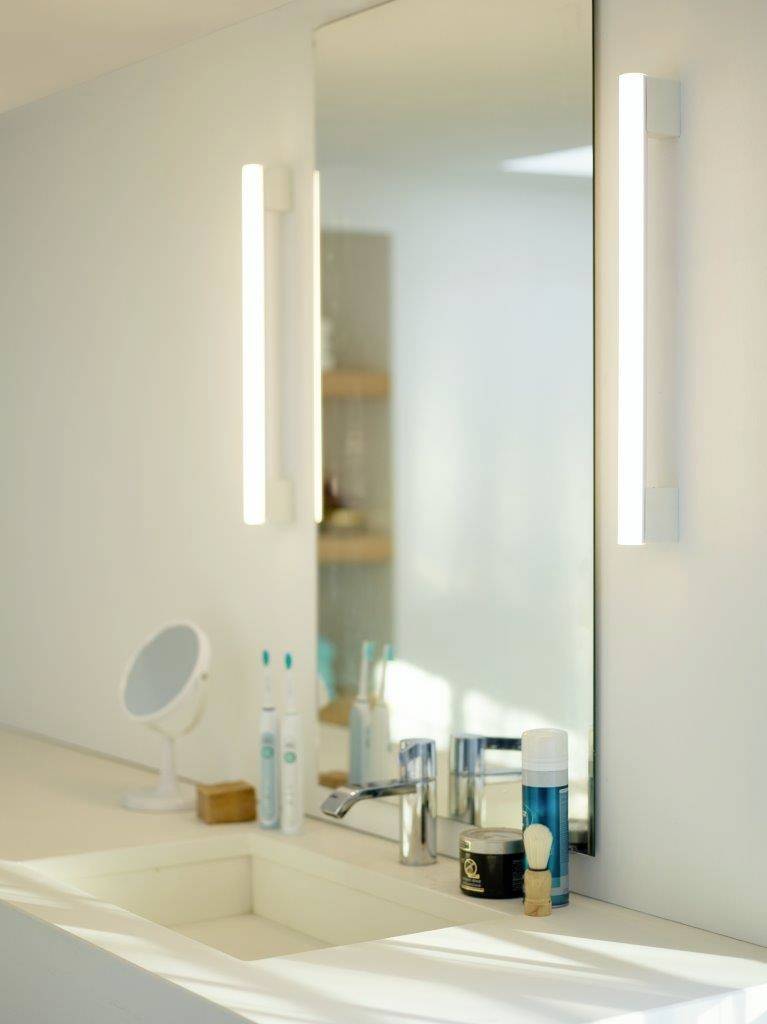 Philips LED 26358100 LED EEK F (A - G) 3.5W = 3.5W (Ø x L) 3cm x 50cm 1St.