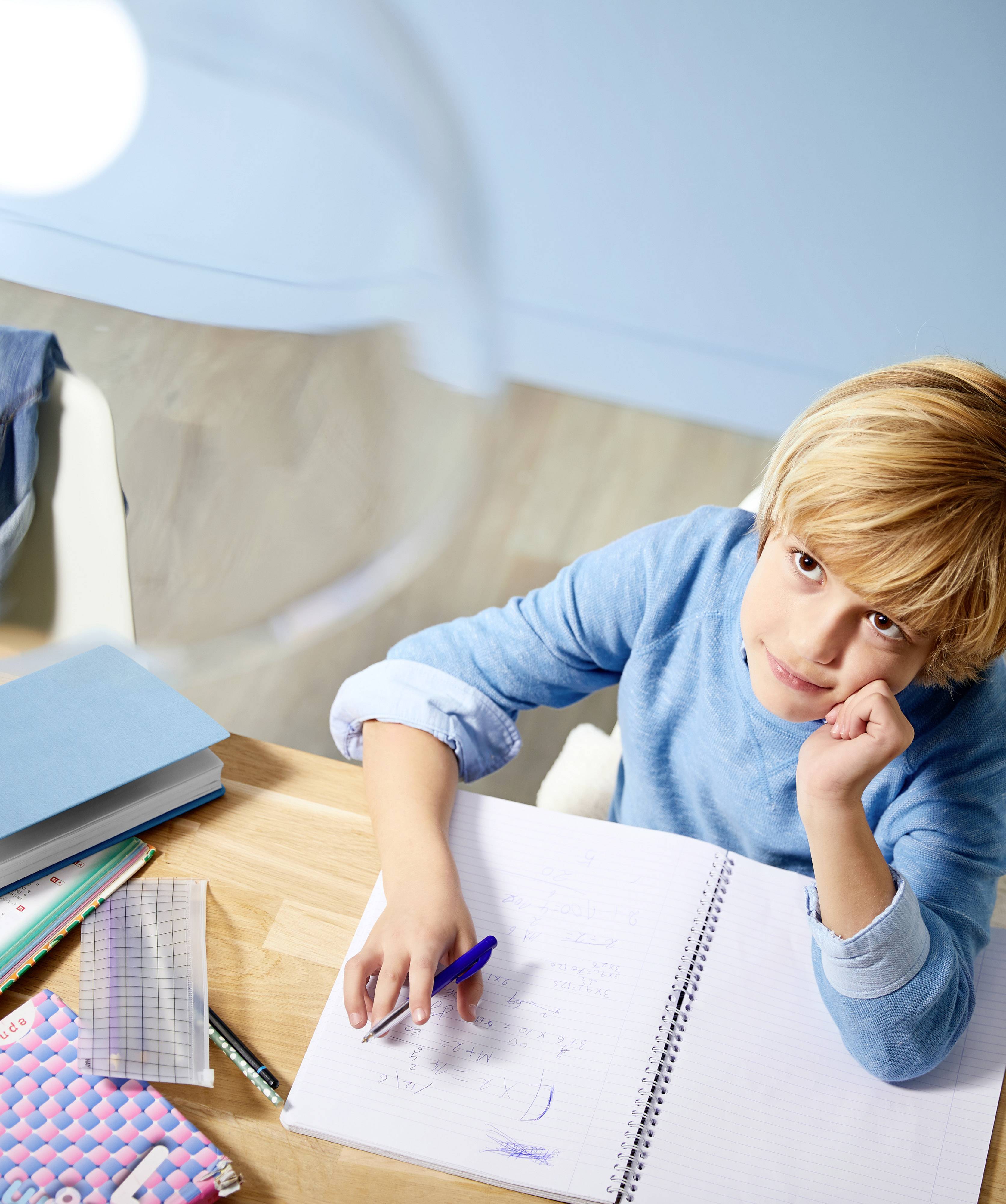 Philips LED 76221600 LED EEK E (A - G) E14 6.5W = 60W Kaltweiß (Ø x L) 3.5cm x 9.7cm 1St.