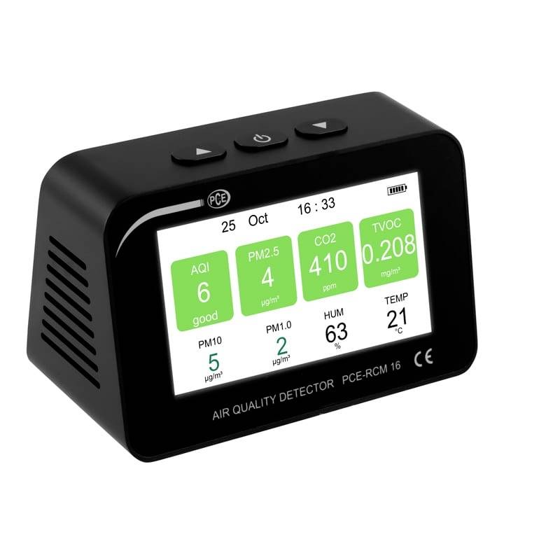 Digitales schwarzes Luftqualitätsmessgerät mit AQI 6 „gut