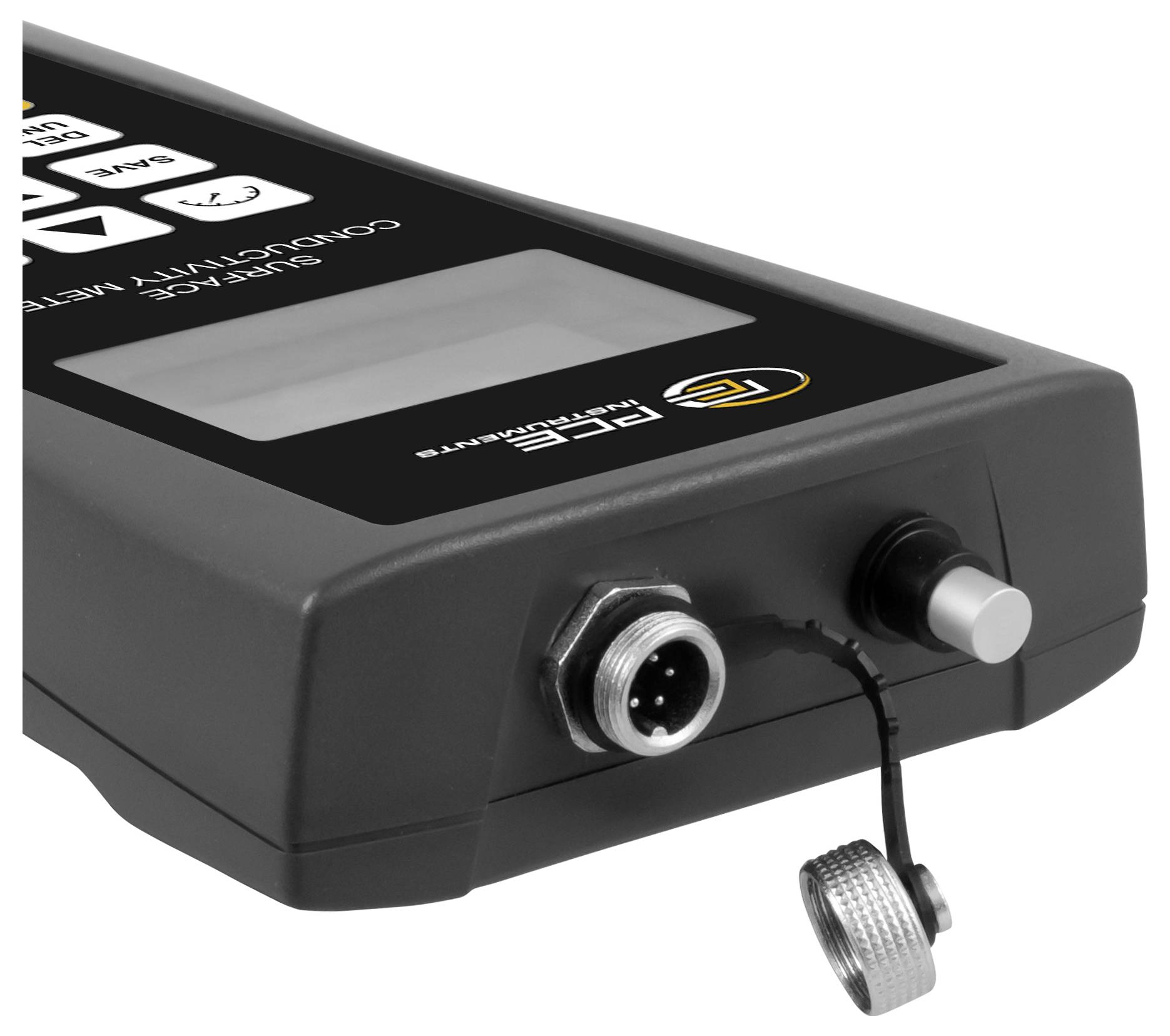 Nahaufnahme eines schwarzen tragbaren elektronischen Geräts mit einem kleinen Display, Steuertasten und einer kabelgebundenen Metallsonde oder einem Anschluss an der Vorderseite.