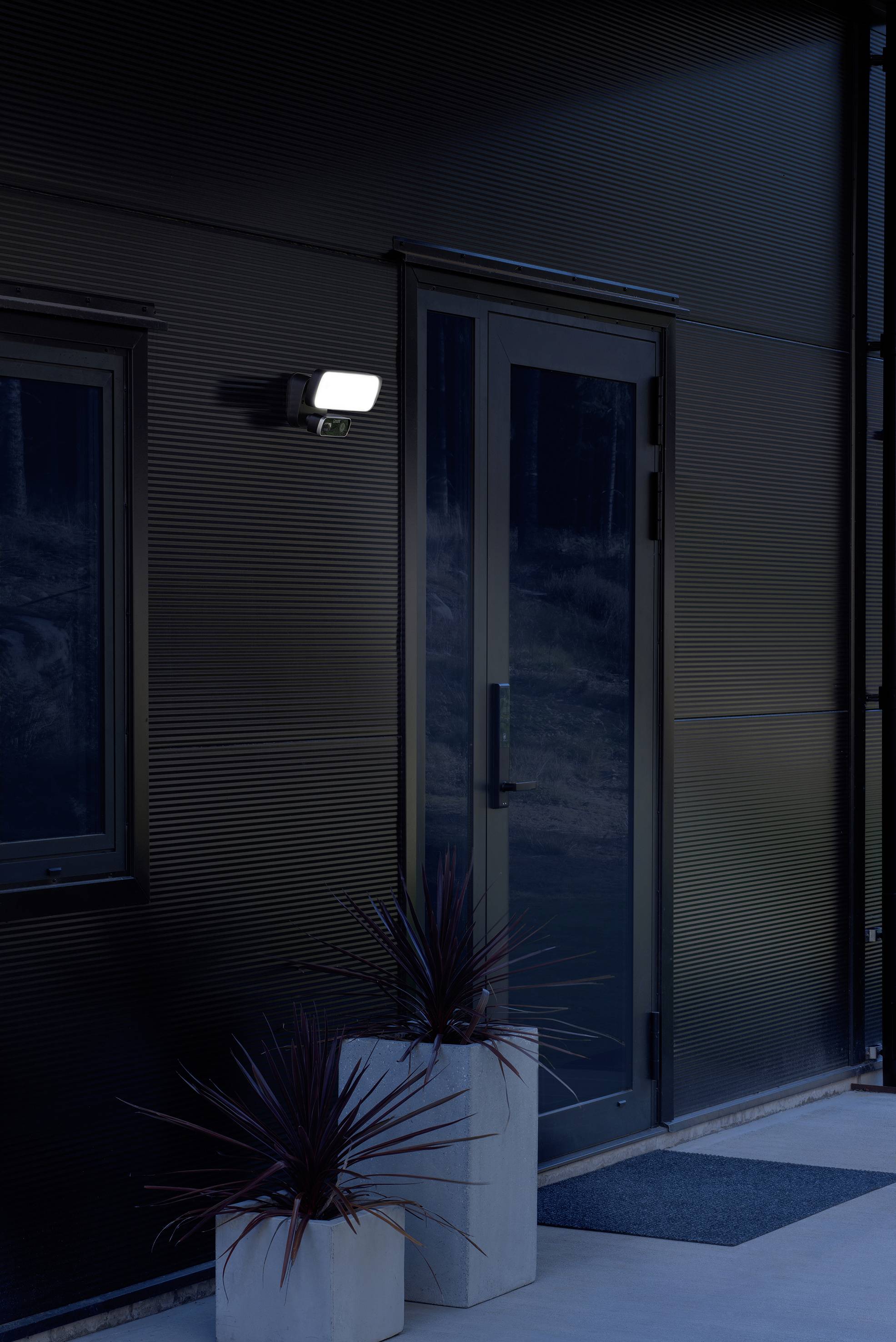 Konstsmide Smartlight groß 7868-750 WLAN IP Überwachungskamera 1920 x 1080 Pixel