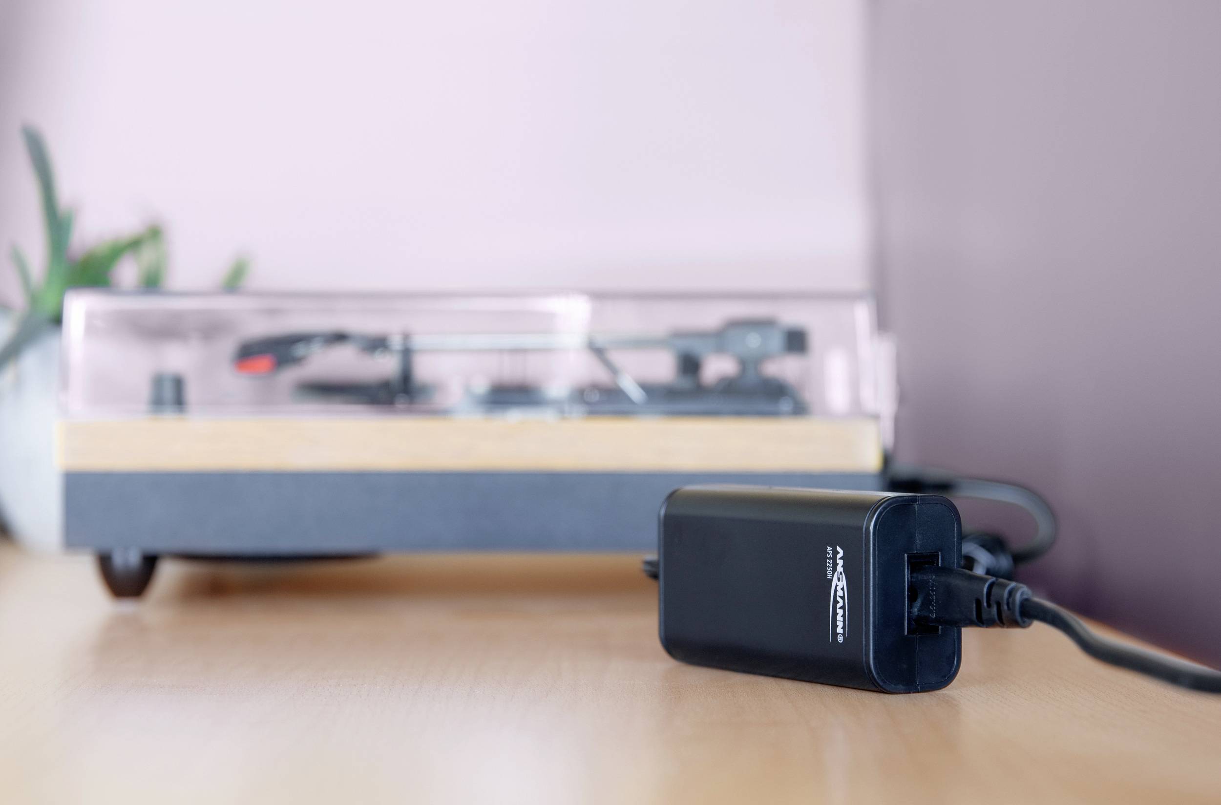 Ansmann 1201-0026 Steckernetzteil, einstellbar 12 V/DC, 24 V/DC, 22 V/DC, 20 V/DC, 19 V/DC, 18 V/DC, 15 V/DC 2250 mA 27 W