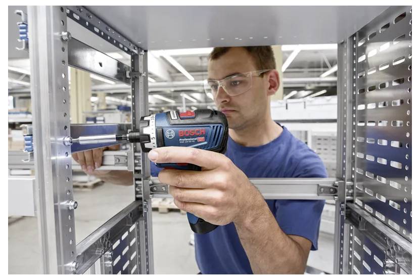Bosch Professional -Akku-Bohrmaschine 12 V ohne Akku, ohne Ladegerät