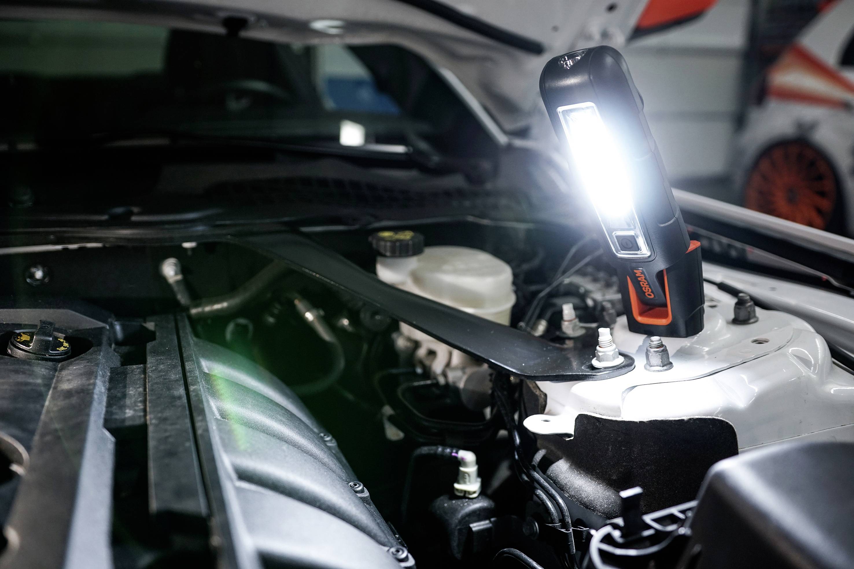 Osram Auto LEDILPRO 180 LEDinspect® PROFESSIONAL 180 LED Arbeitsleuchte batteriebetrieben 180lm, 40lm