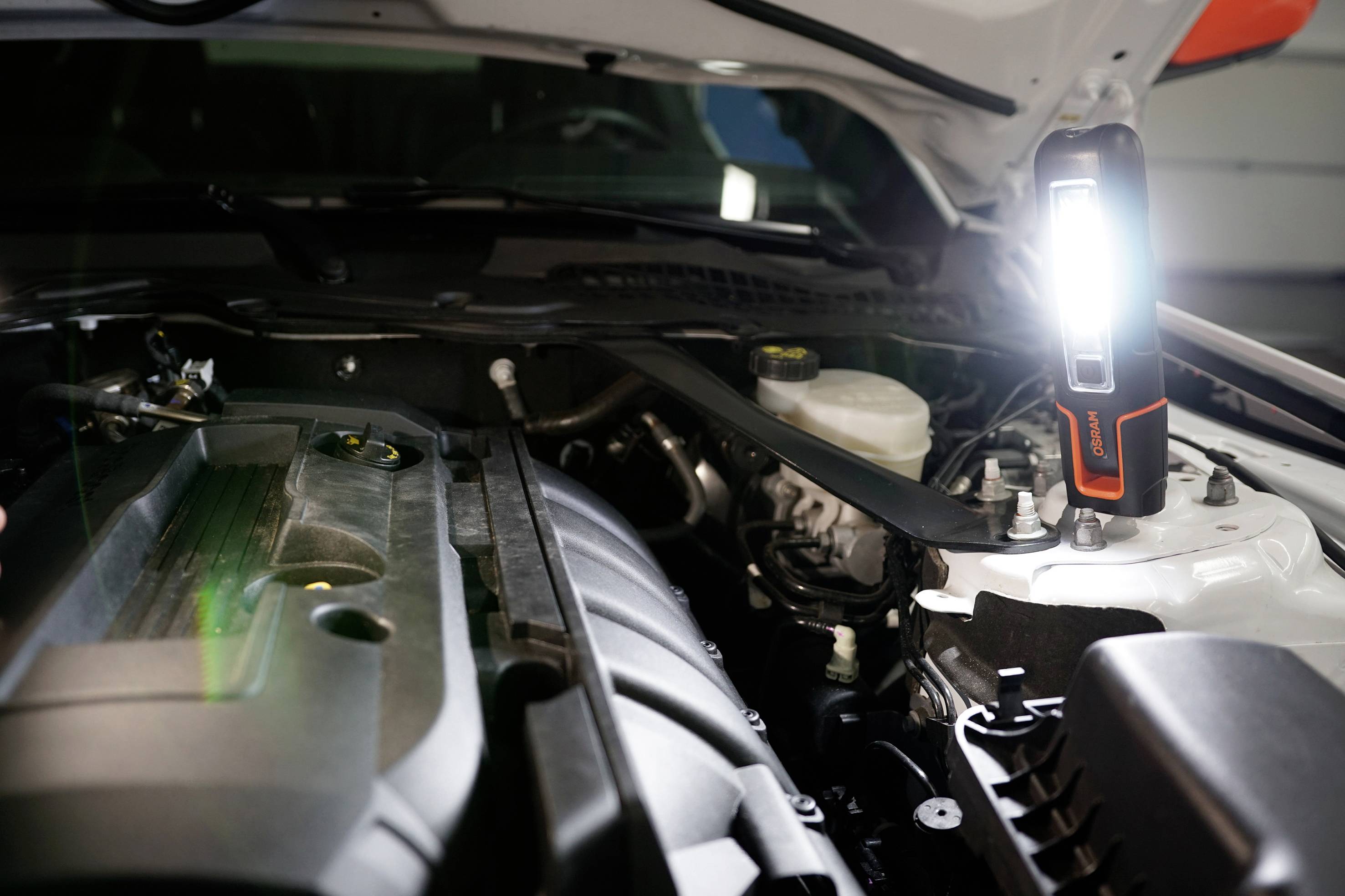 Osram Auto LEDILPRO 180 LEDinspect® PROFESSIONAL 180 LED Arbeitsleuchte batteriebetrieben 180lm, 40lm