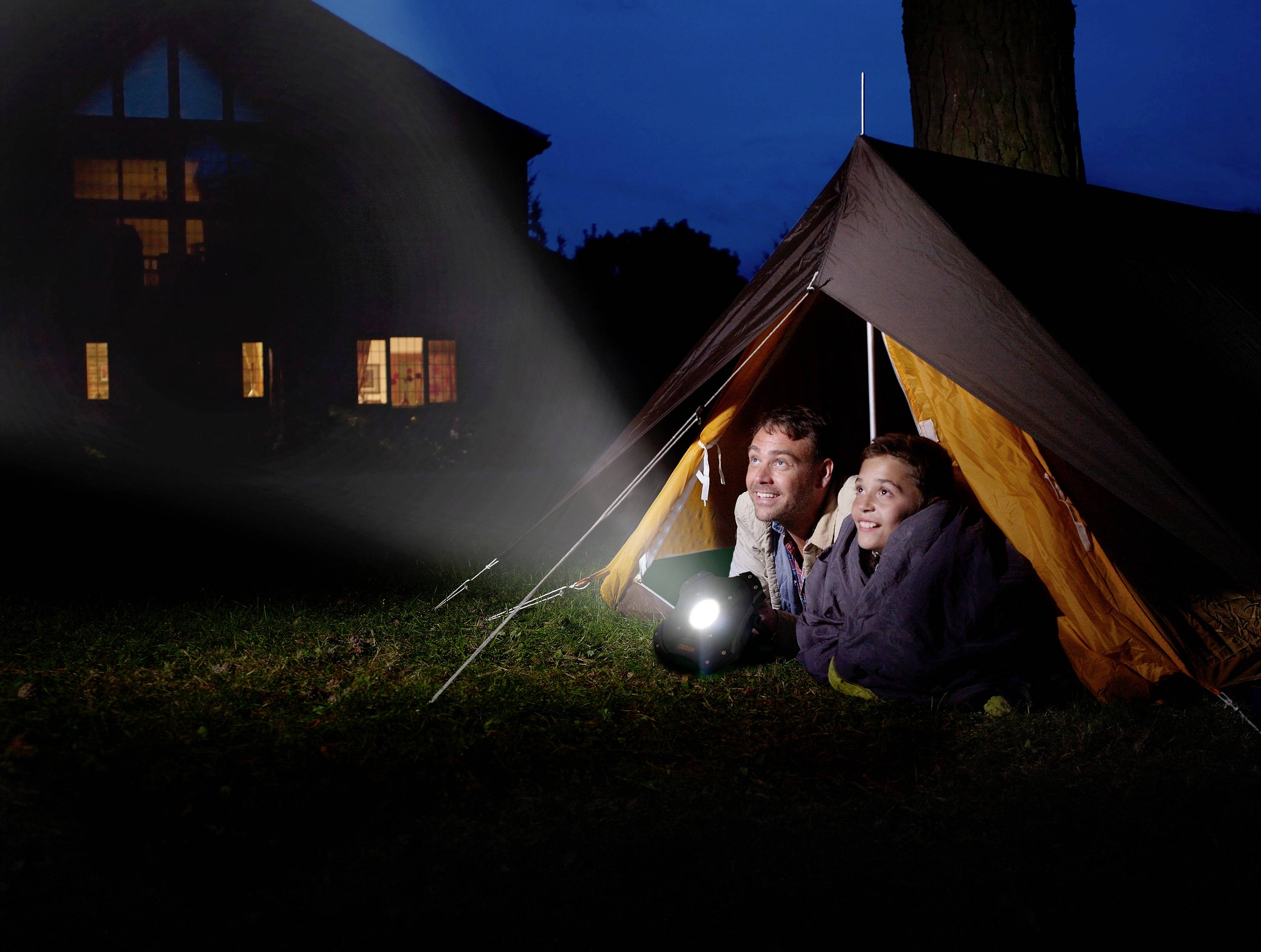 OSRAM LEDIL FLOOD 10W LEDIL FLOOD 10W LED Strahler akkubetrieben 10 W 1200 lm, 600 lm