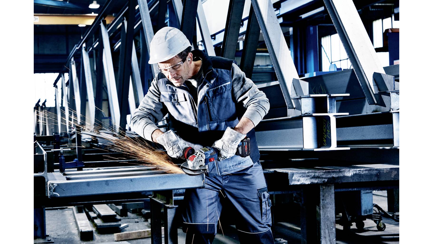 Bosch Professional GWX18V-15 SC 06019H6501 Akku-Winkelschleifer 125mm inkl. 2. Akku, inkl 06019h6501