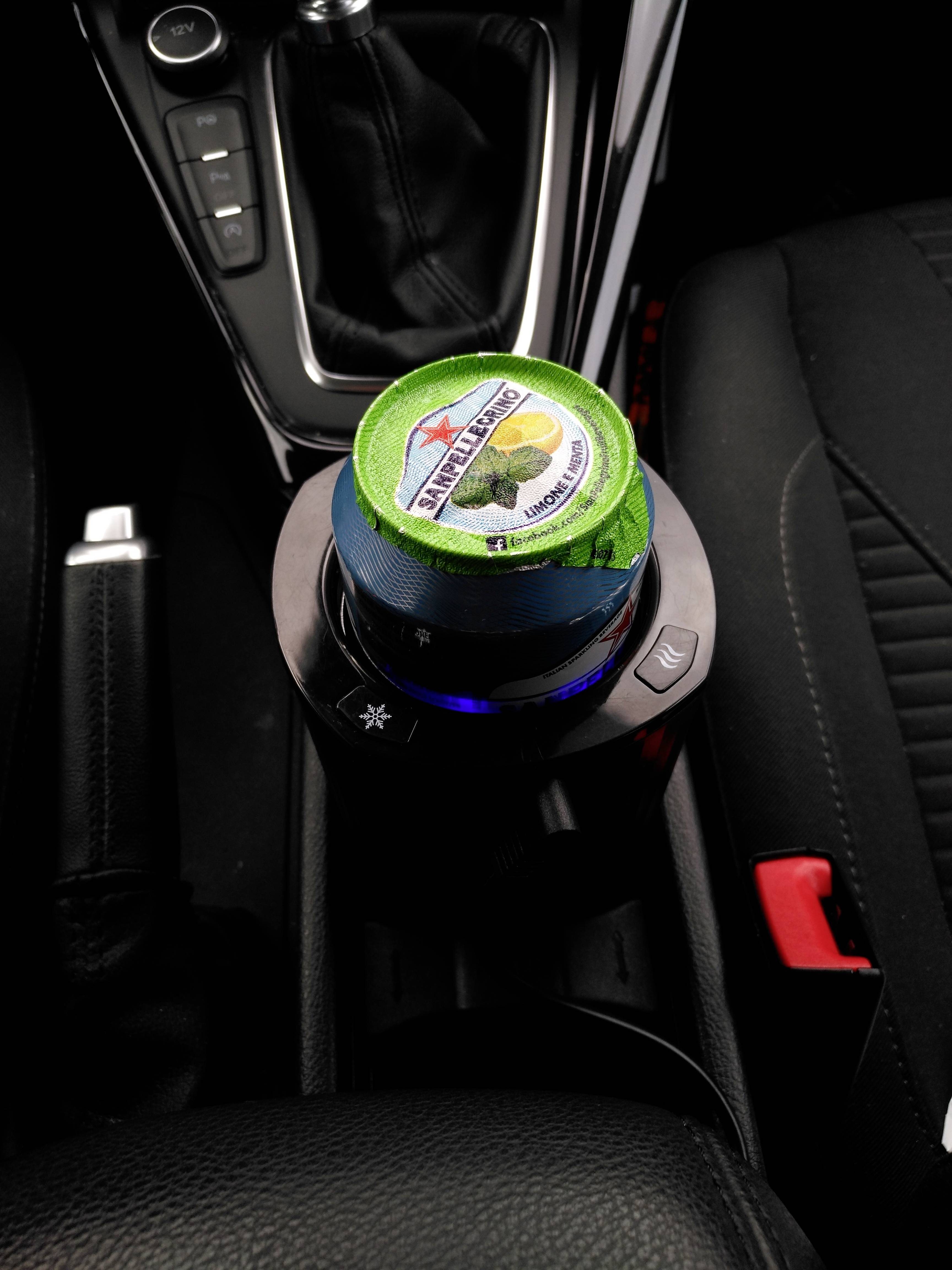 Seecode Car-Cup Cooler / Heaster Getränkehalter Thermoelektrisch 12V Schwarz