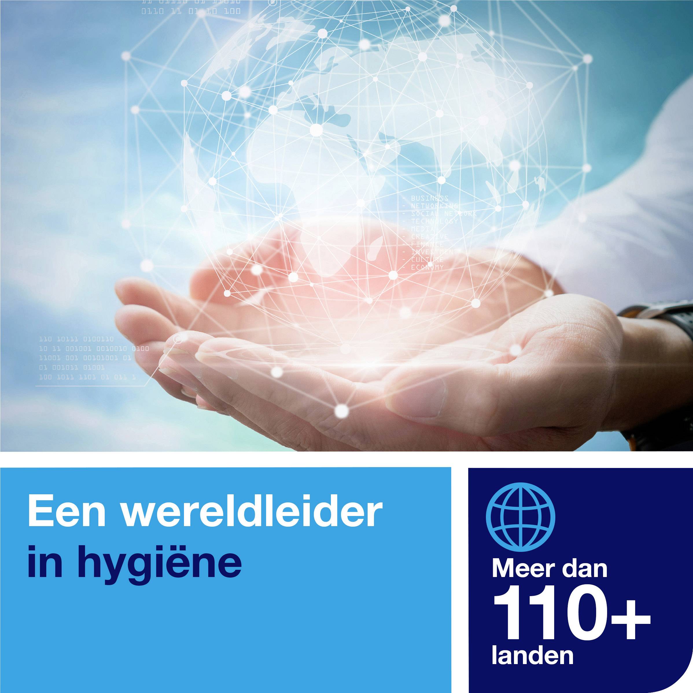 Zwei Hände halten ein leuchtendes, vernetztes Weltkugel-Hologramm. Text: 'Ein Weltmarktführer in Hygiene. Mehr als 110+ Länder.'