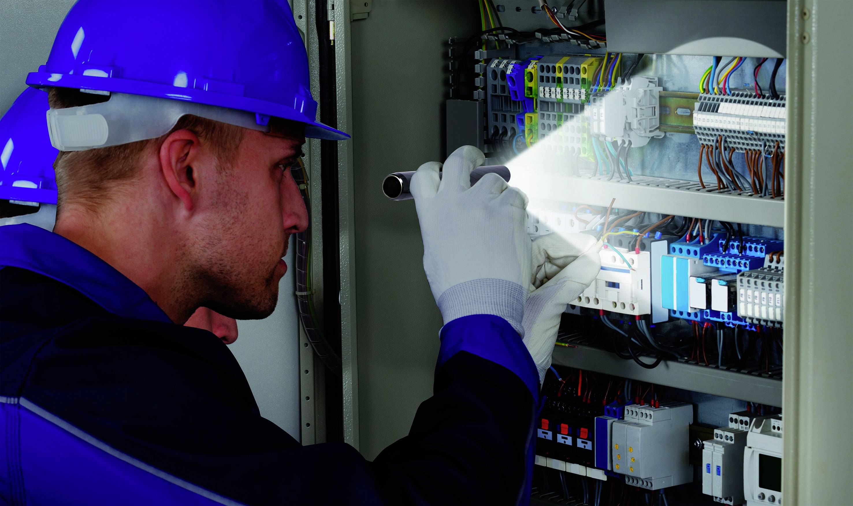 Energizer E301699300 Metal Inspection Light Taschenlampe batteriebetrieben LED 146mm Schwarz