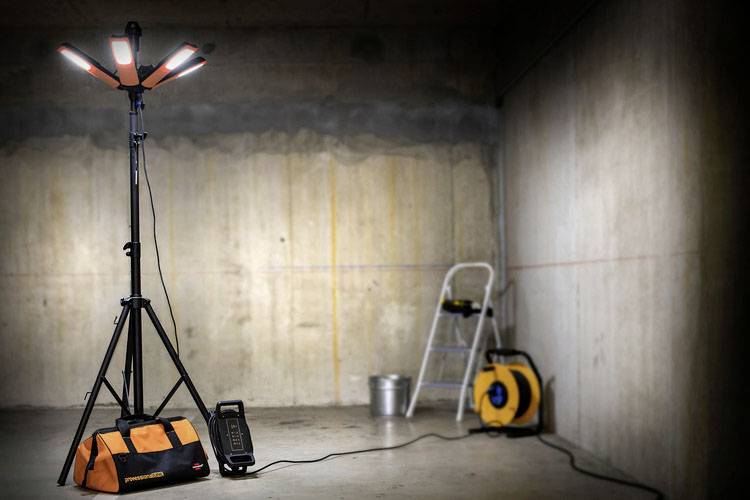 Brennenstuhl professionalLINE R17000    200 W   9171411160