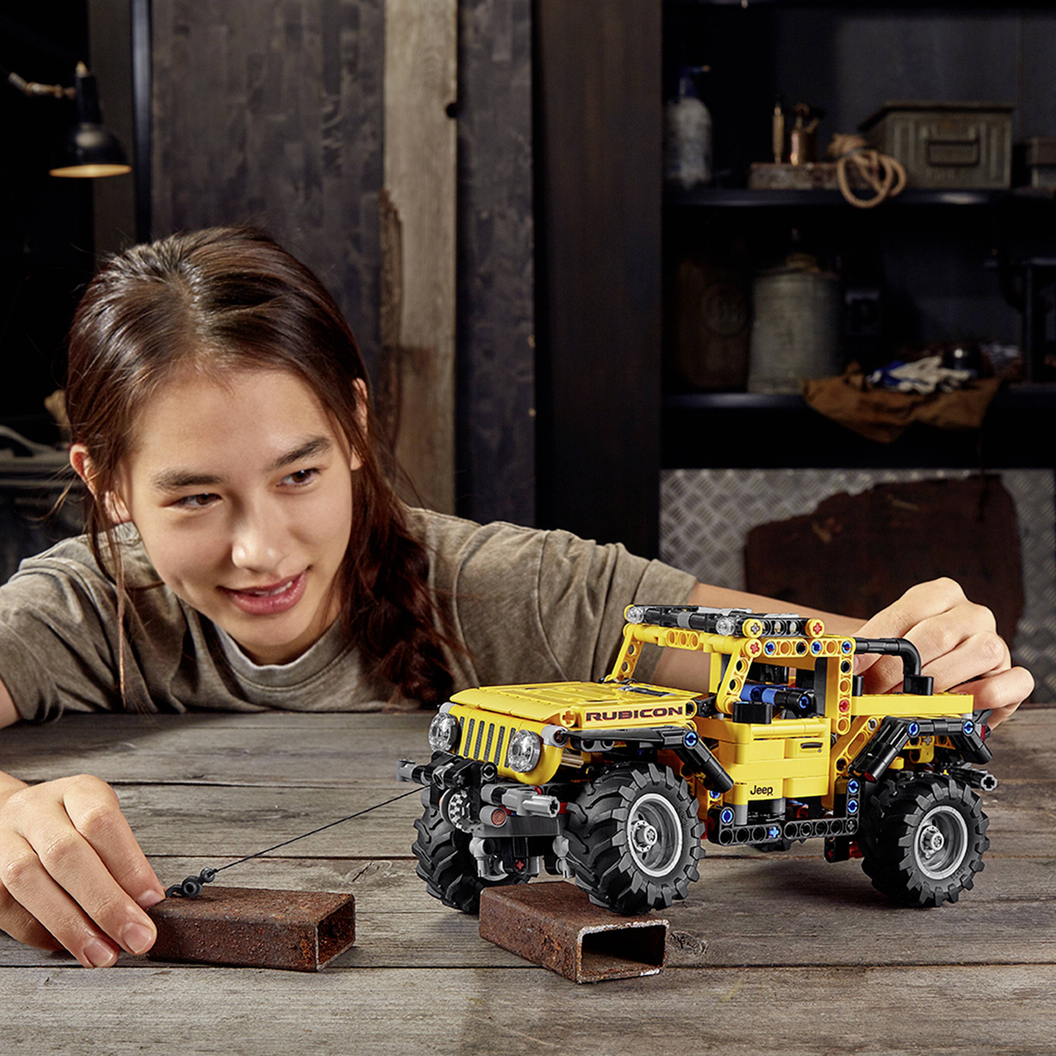 42122 LEGO® TECHNIC Jeep® Wrangler