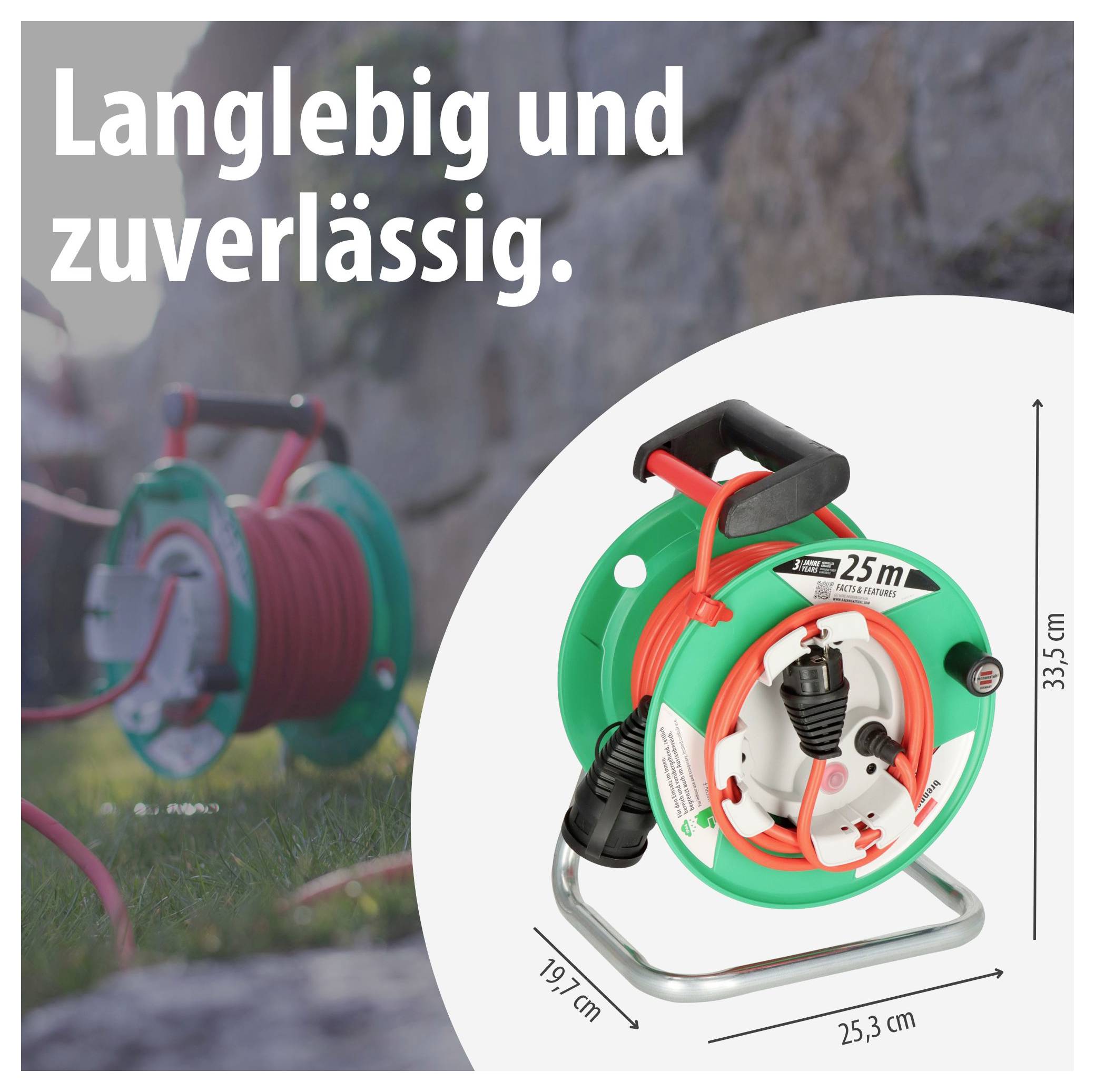 Werbeplakat für ein 25-m-Kabeltrommelgerät mit Slogan 'Langlebig und zuverlässig.', Produktfoto und Maßangaben 19,7 cm, 25,3 cm, 33,5 cm.