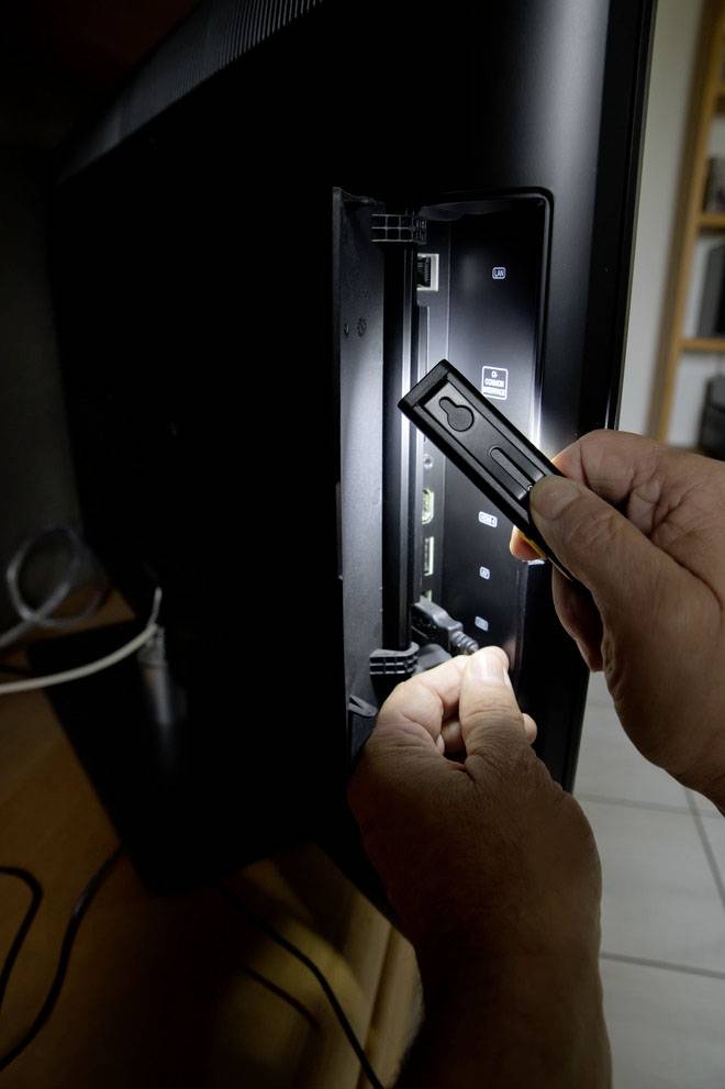 Brennenstuhl 1175590 PL 200 A LED Arbeitsleuchte akkubetrieben 200 lm