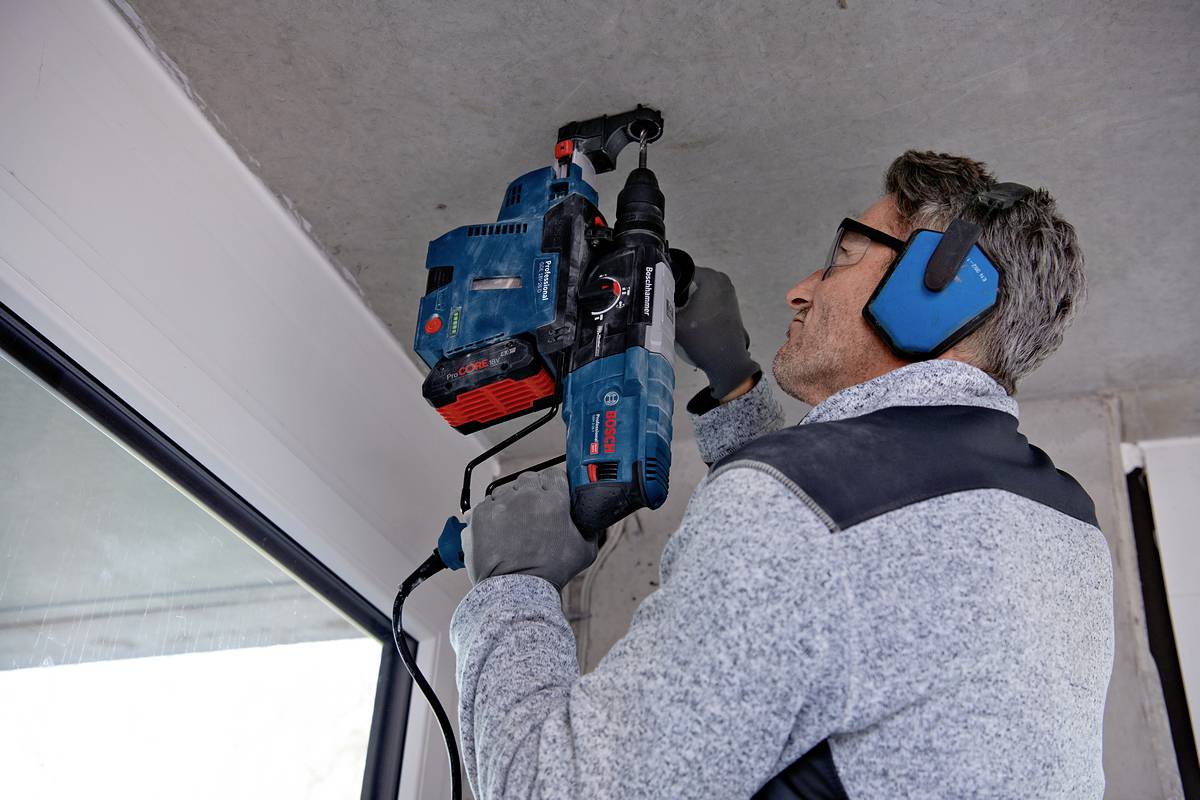 Bosch Professional -Akku-Bohrhammer 18 V