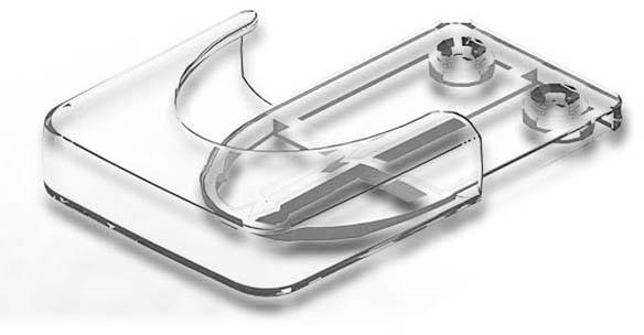 Transparente Kunststoffhülle mit abnehmbarem Teil, vermutlich für ein technisches Gerät.