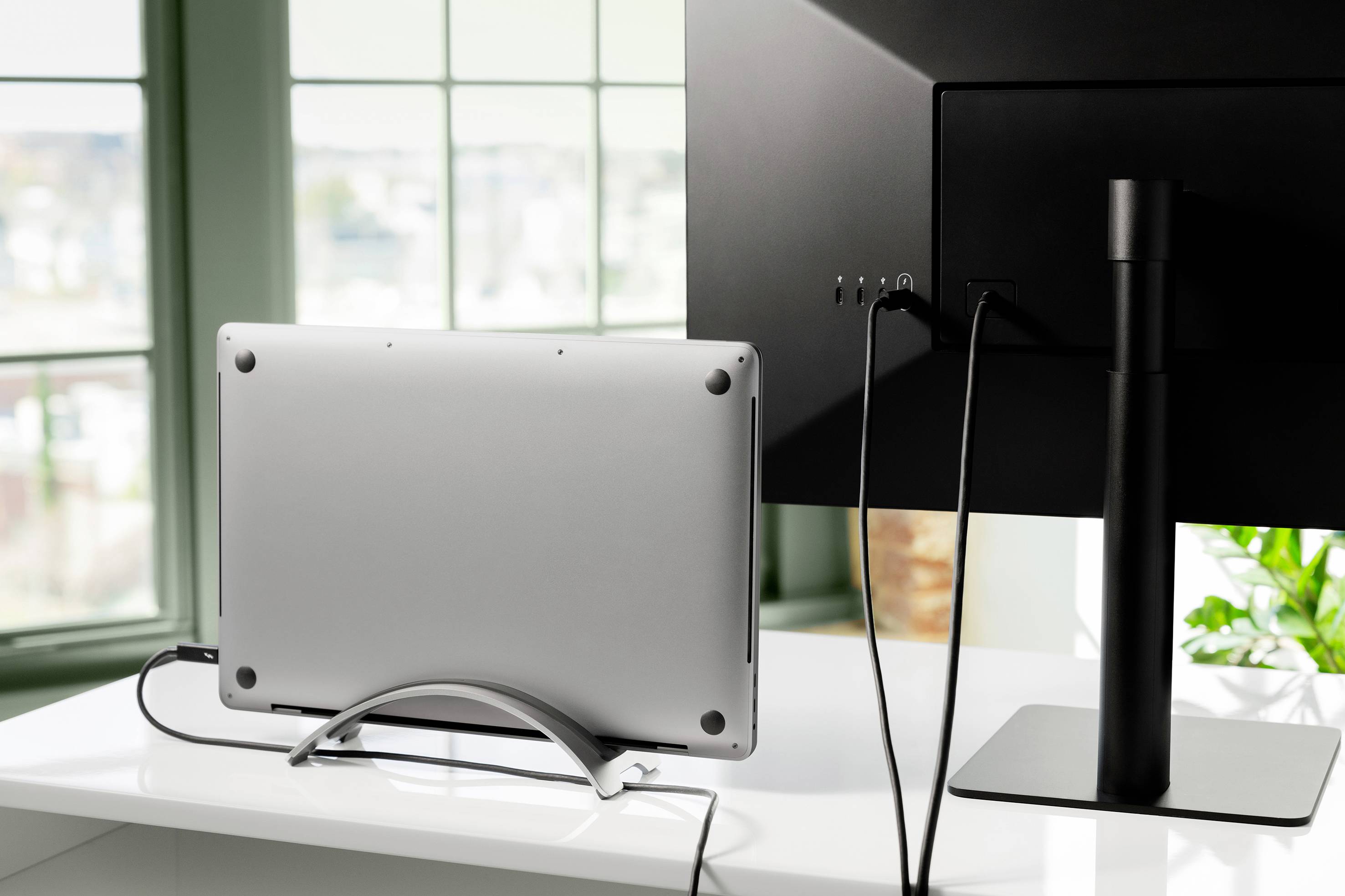 Twelve South BookArc steel Notebook-Ständer