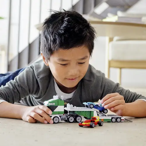 31113 LEGO® CREATOR Rennwagentransporter 31113 LEGO® CREATOR Rennwagentransporter