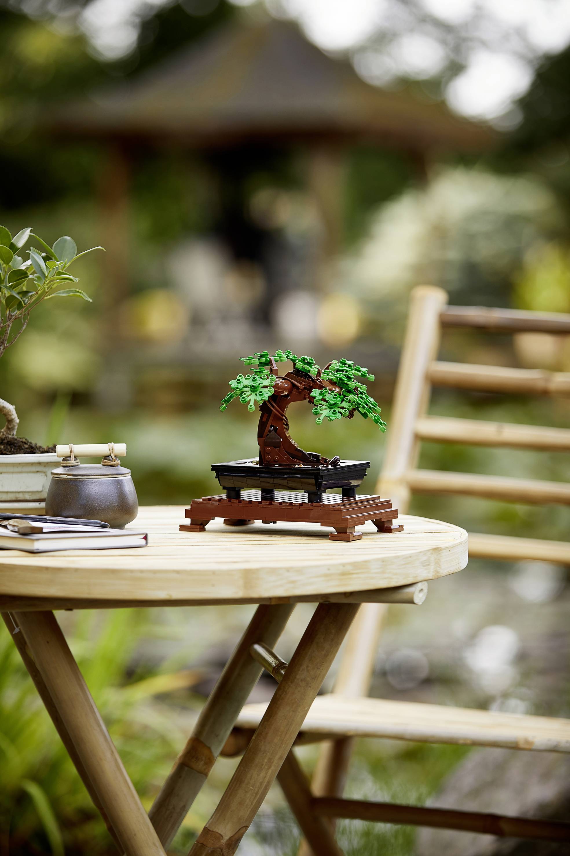 LEGO® ICONS™ 10281 Bonsai Baum