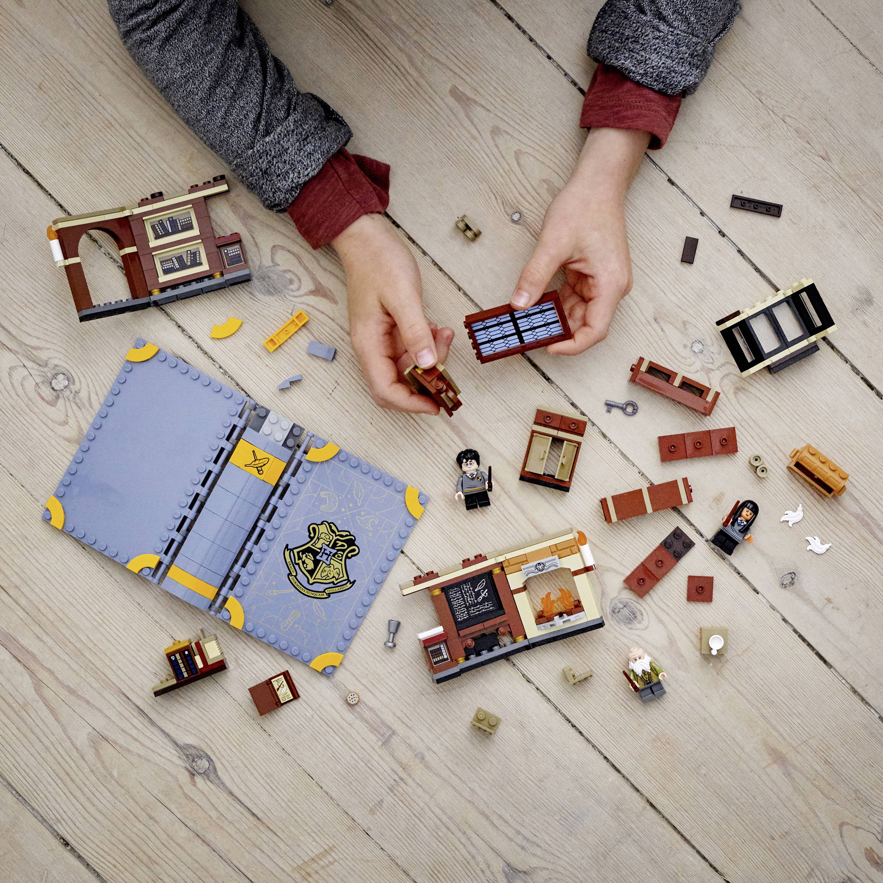 76385 LEGO® HARRY POTTER™ Hogwarts™ Moment: Zauberkunstunterricht