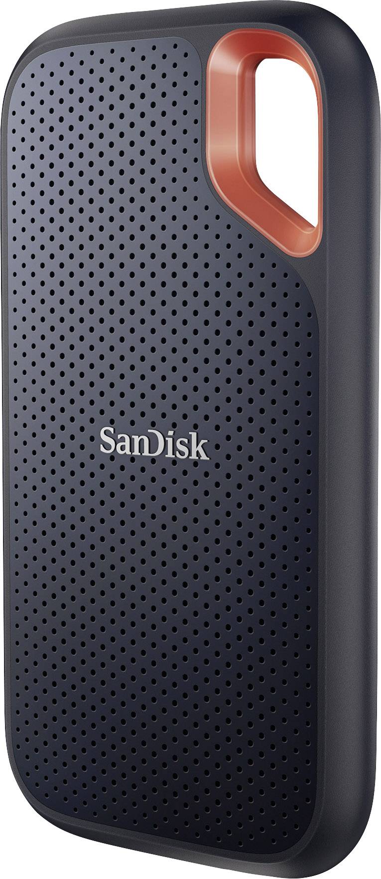 Externe Festplatte von SanDisk mit schwarzem, perforiertem Gehäuse und rotem Detail oben rechts. Ideal für Datenspeicherung unterwegs.