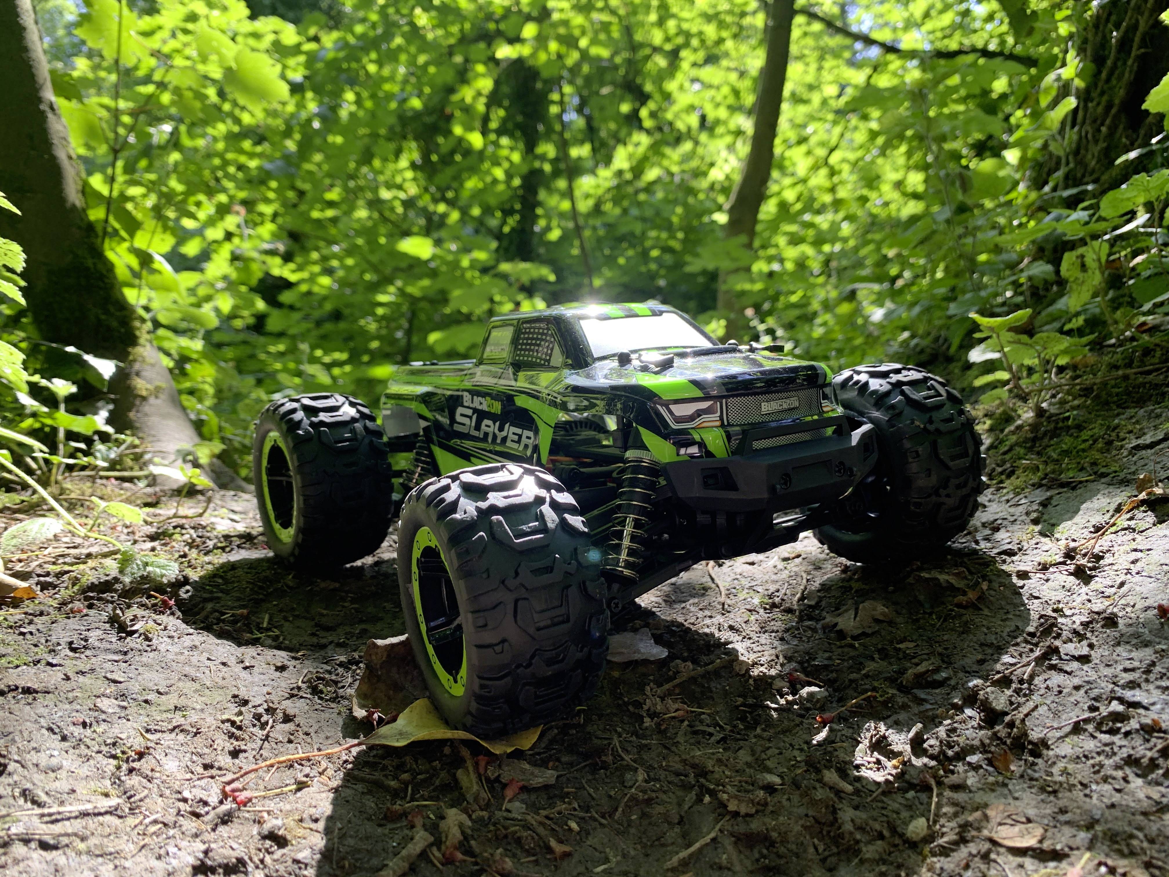 Blackzon SLAYER 1/16TH 4WD ELECTRIC TRUCK Schwarz/Grün Brushed 1:16 RC Modellauto Elektro Monstertruck Allradantrieb (4WD) RtR