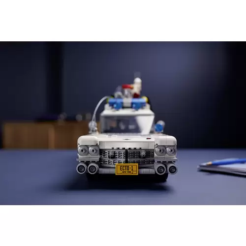 10274 LEGO® ICONS™ Ghostbusters™ ECTO-1 10274 LEGO® ICONS™ Ghostbusters™ ECTO-1