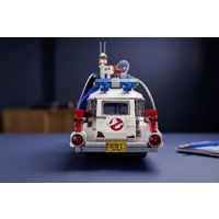 10274 LEGO® ICONS™ Ghostbusters™ ECTO-1 10274 LEGO® ICONS™ Ghostbusters™ ECTO-1