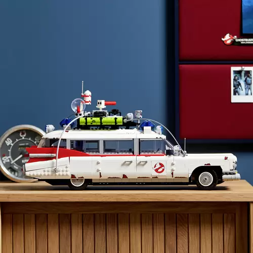 10274 LEGO® ICONS™ Ghostbusters™ ECTO-1 10274 LEGO® ICONS™ Ghostbusters™ ECTO-1