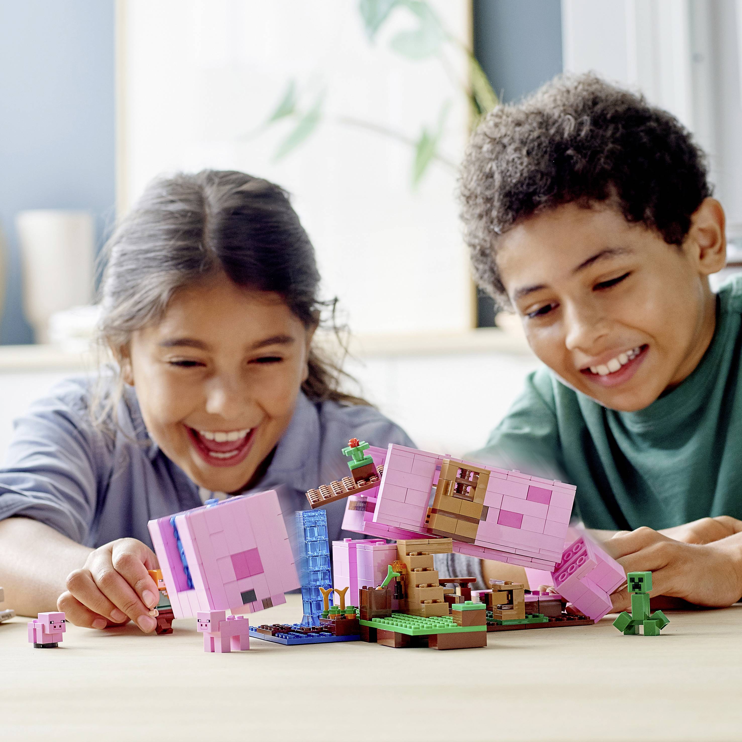 21170 LEGO® MINECRAFT Das Schweinehaus