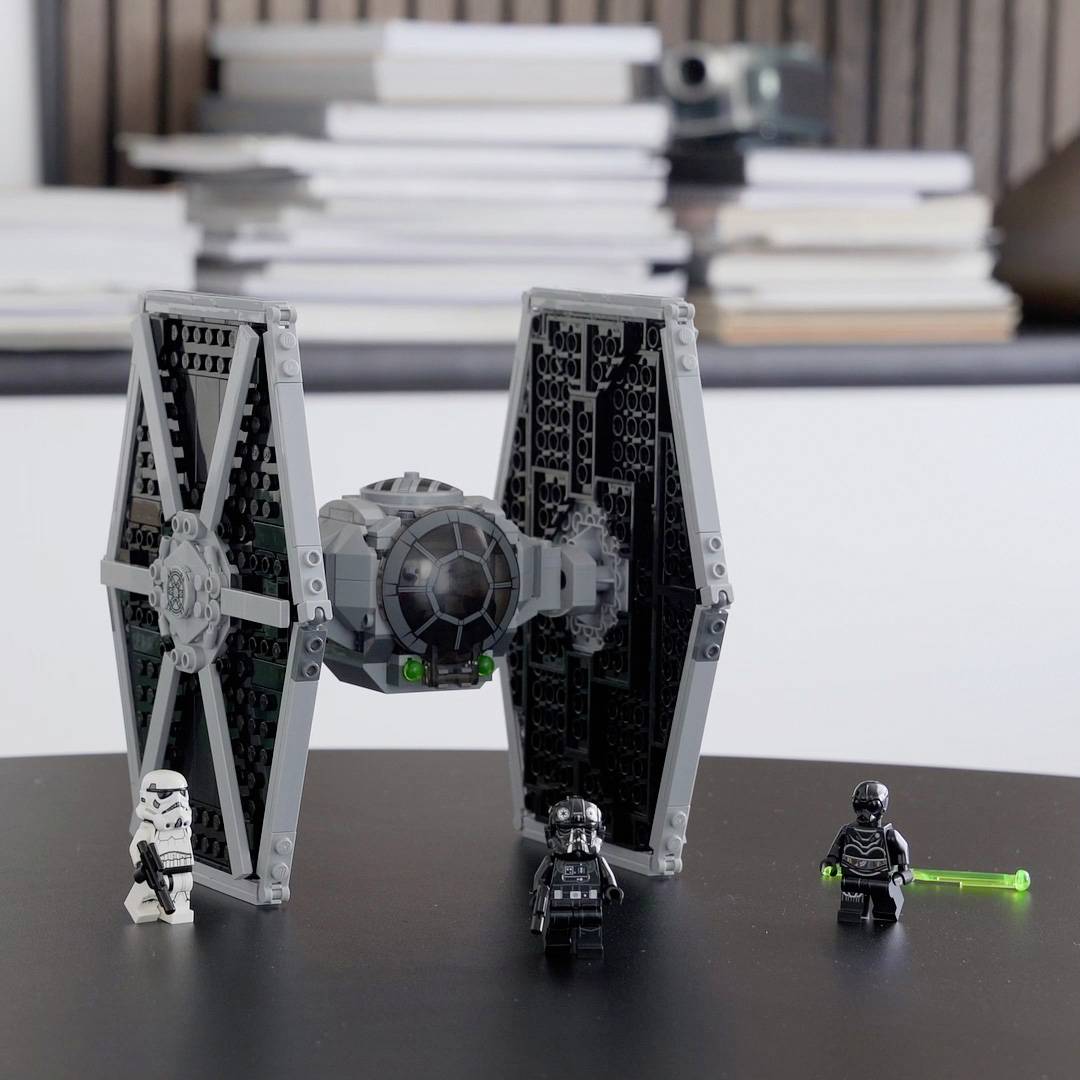 75300 LEGO® STAR WARS™ Imperial TIE Fighter™
