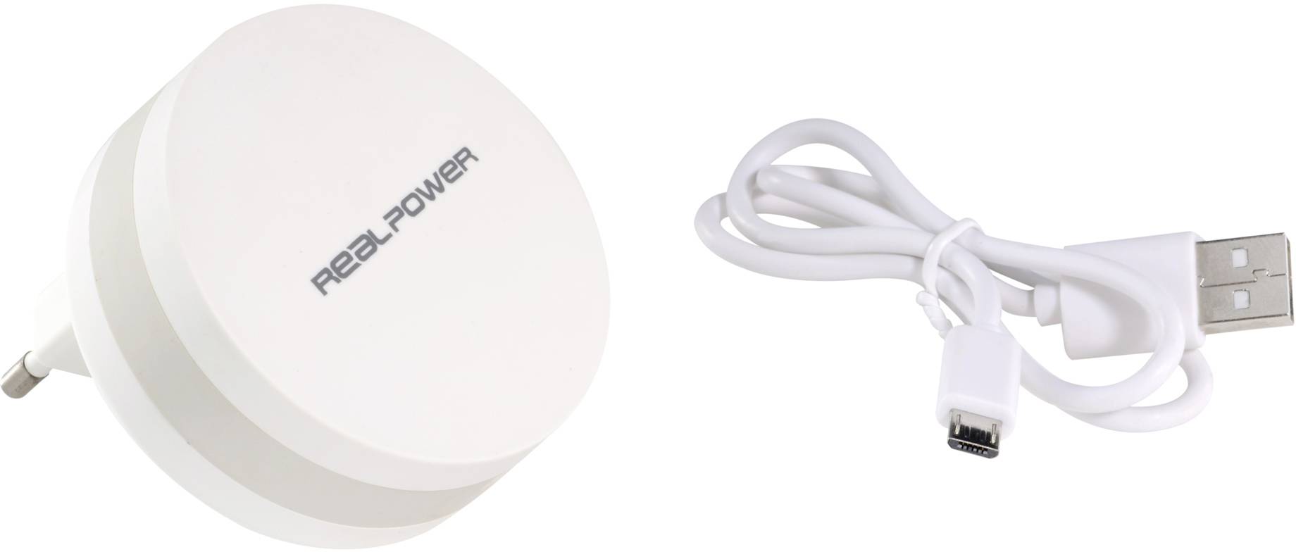 Weißes Steckernetzteil mit der Aufschrift 'RealPower' und ein dazugehöriges weißes USB-Kabel.