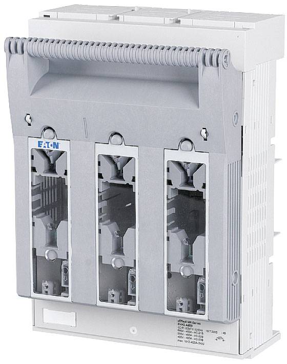 Ein elektrischer Schaltkasten mit drei Fächern. Das Logo des Herstellers ist oben links sichtbar.