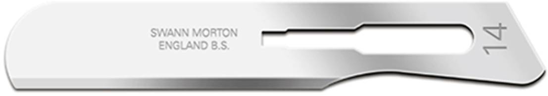 Chirurgische Klinge aus Edelstahl mit der Beschriftung 'SWANN MORTON ENGLAND B.S. 14'.