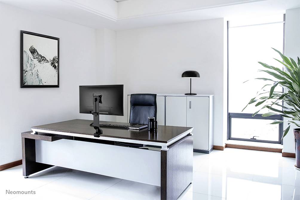 Neomounts FPMA-D860BLACK 1fach Monitor-Tischhalterung 25,4cm (10") - 81,3cm (32") Schwenkbar, Rotierbar, Neigbar Schwarz