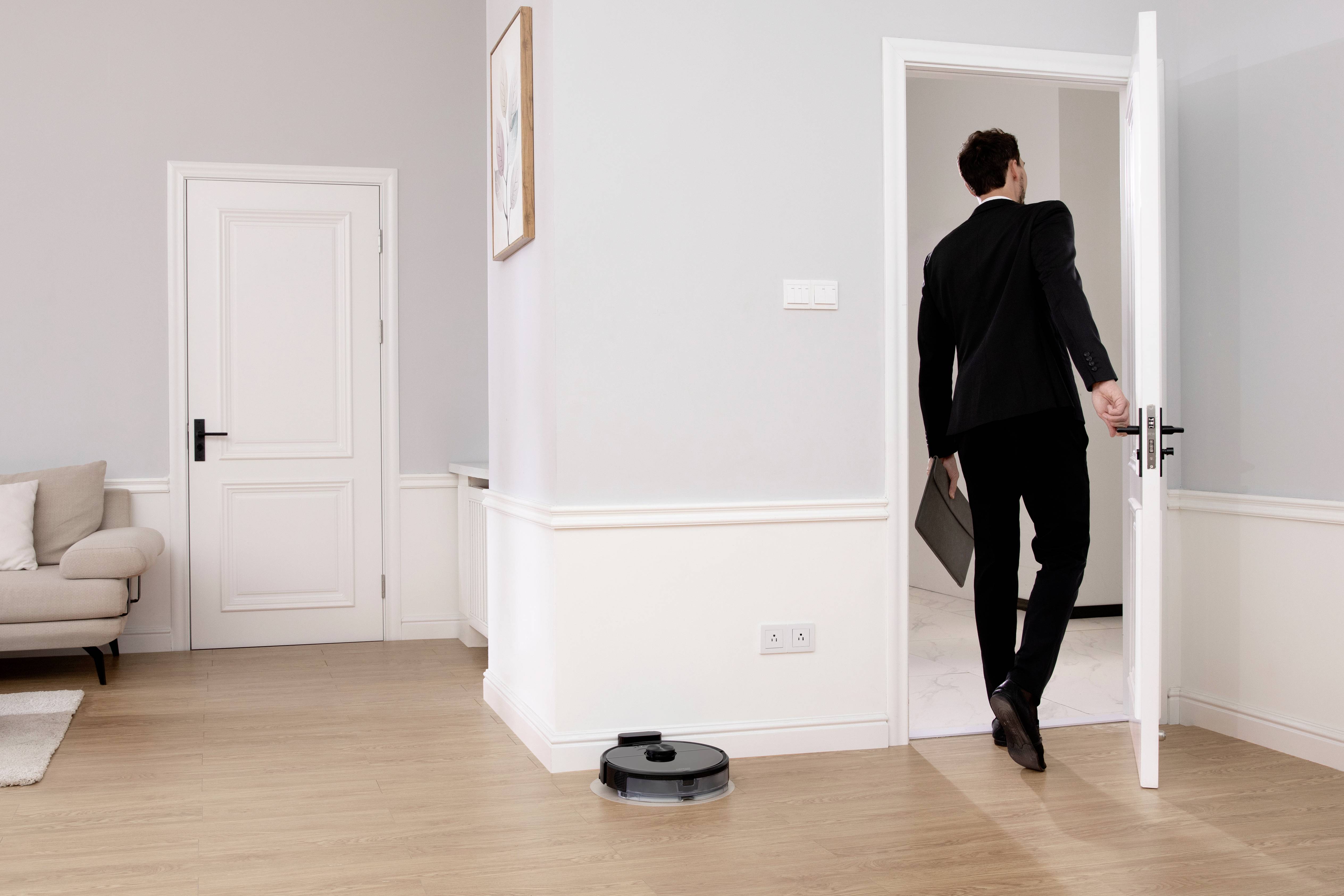 Roborock S6 MaxV Saugroboter Schwarz App gesteuert