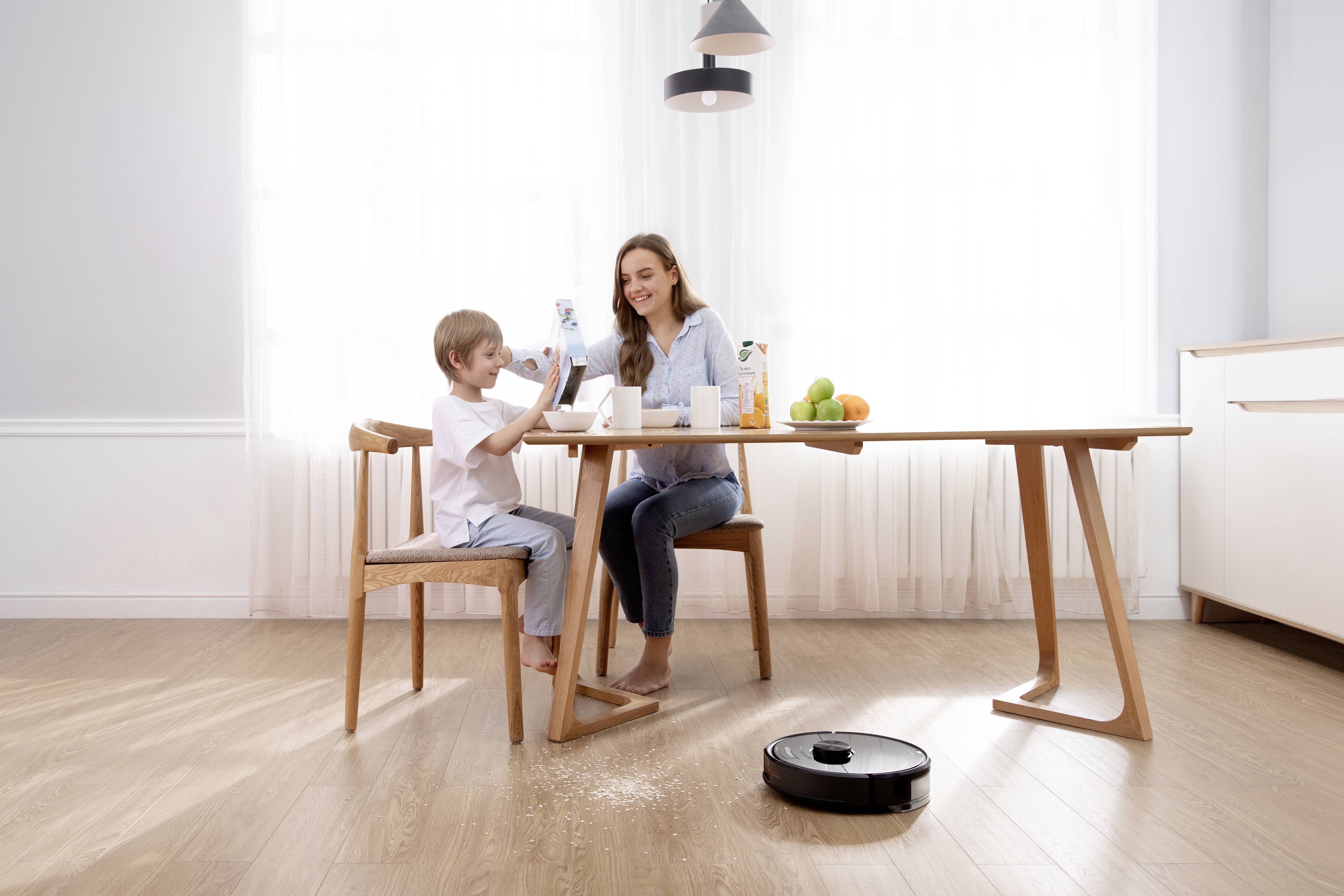 Roborock S6 MaxV Saugroboter Schwarz App gesteuert