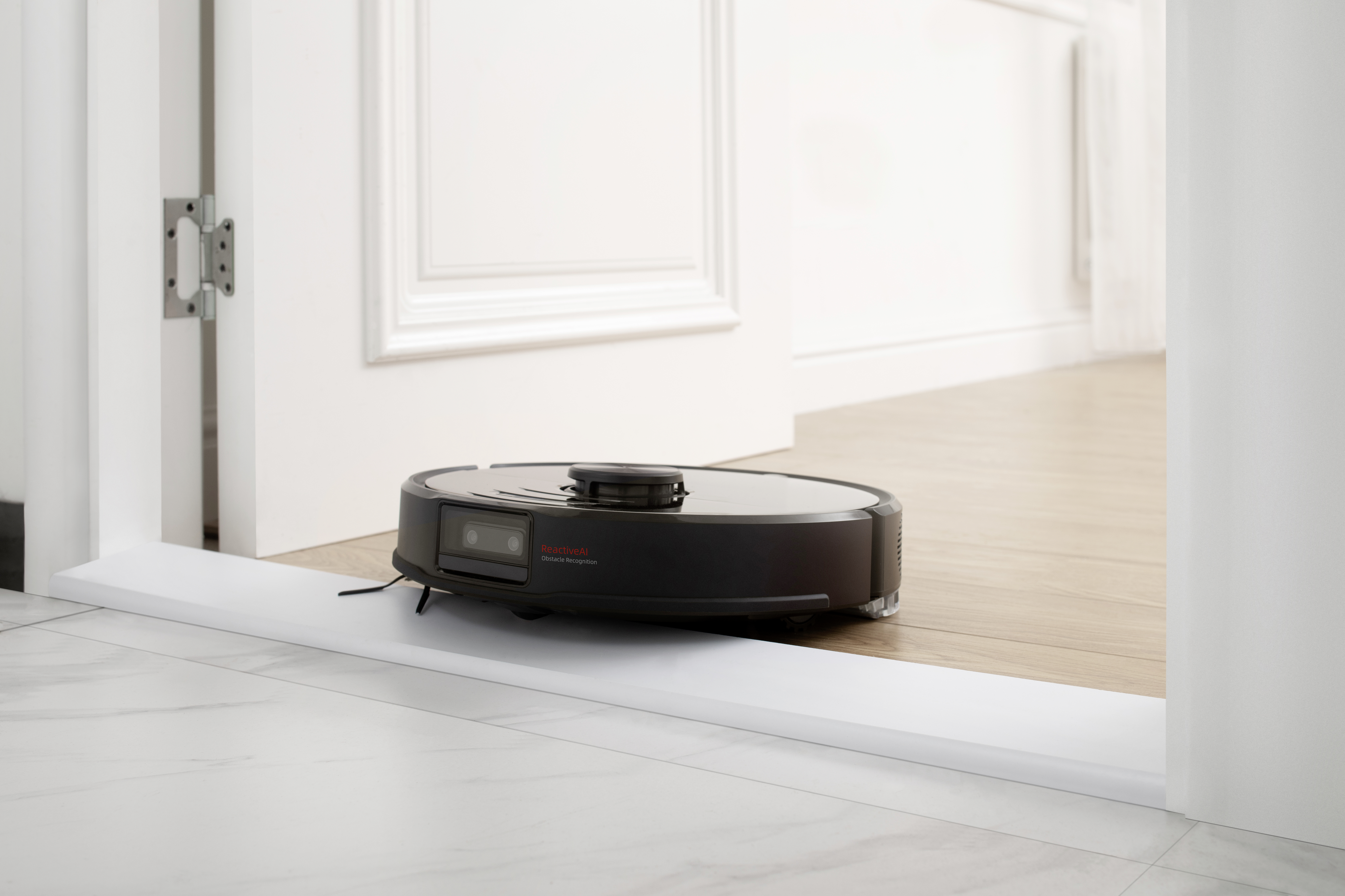 Roborock S6 MaxV Saugroboter Schwarz App gesteuert