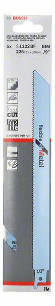 Eine Verpackung mit Bosch Säbelsägeblättern, Typ S 1122 BF, 5 Stück. Geeignet für Metall und Rohre, Länge 225 mm.
