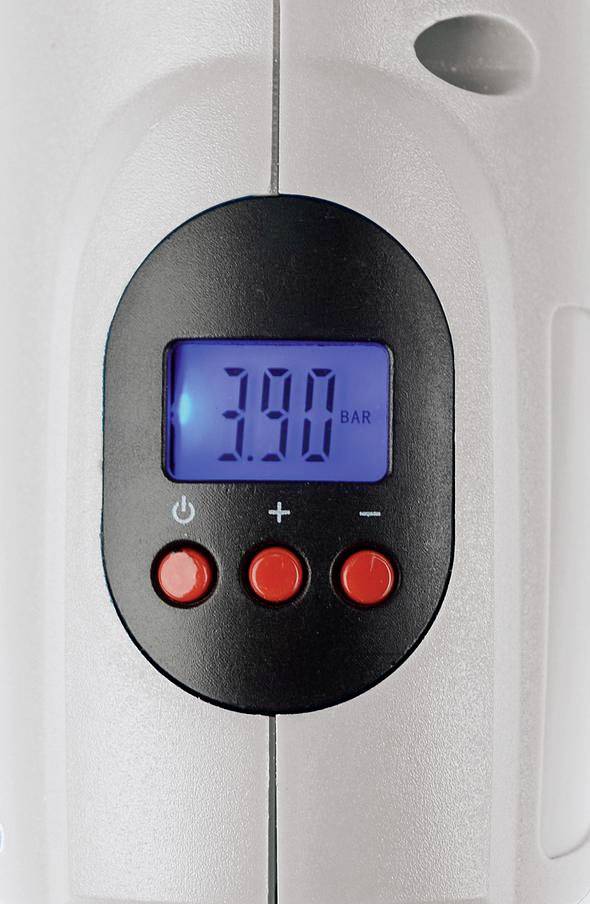 Brüder Mannesmann M17200 Volumenpumpe 8 bar mit Arbeitslampe, 12 und 230V ladebar