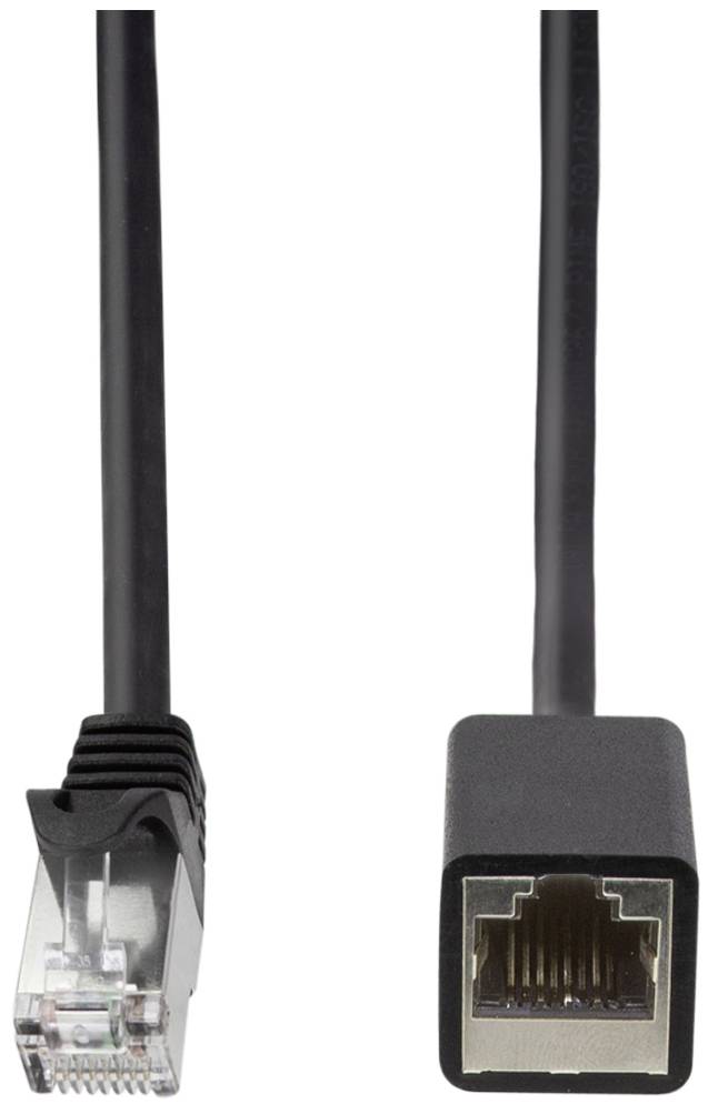 Ein schwarzes Ethernet-Kabel mit einem männlichen RJ45-Stecker auf der linken Seite und einem weiblichen RJ45-Steckverbinder auf der rechten Seite.