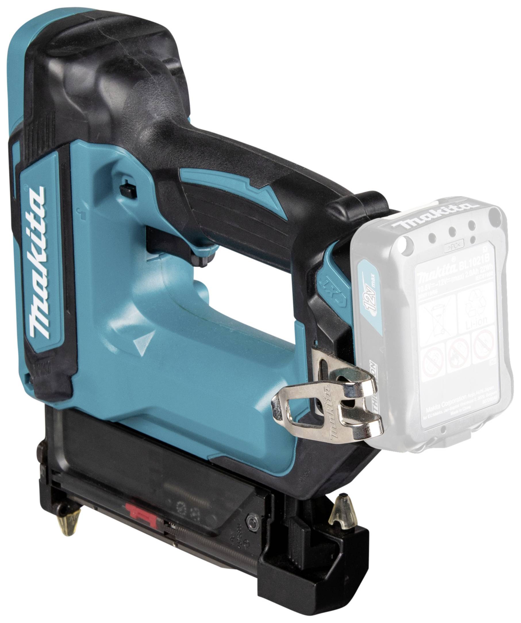 Ein kabelloser, blauer und schwarzer Akku-Nagler von Makita, geeignet für Baustellenarbeiten, mit markantem Griff und Magazin.